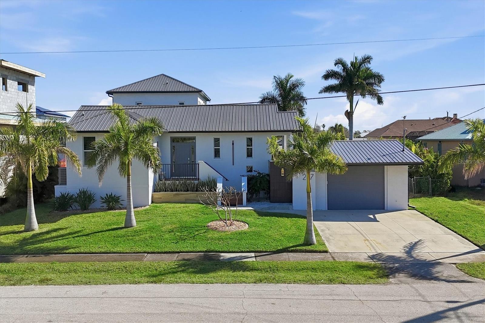 Image 14 of 64 For 217 Bangsberg Road Se