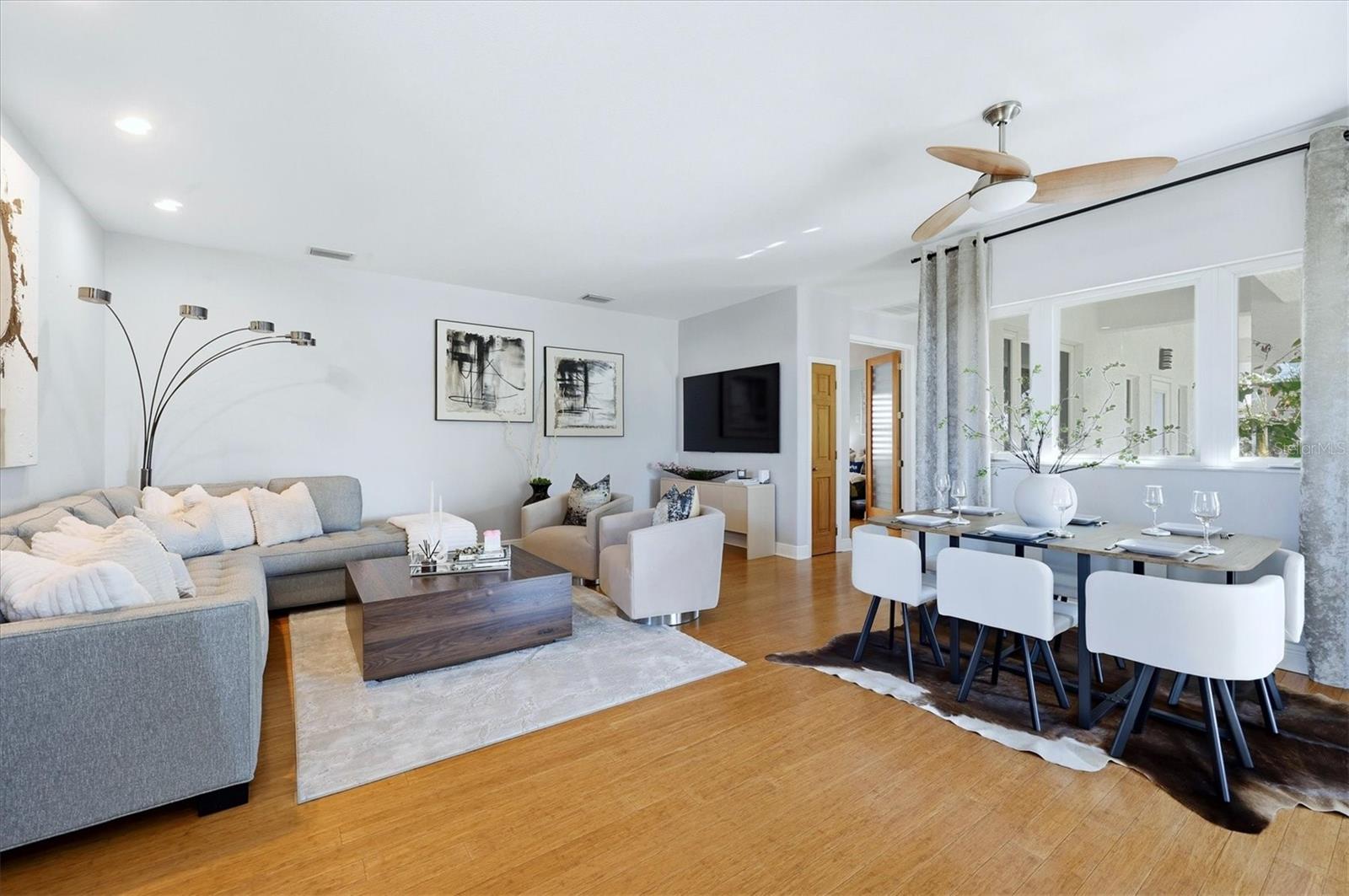 Image 21 of 64 For 217 Bangsberg Road Se