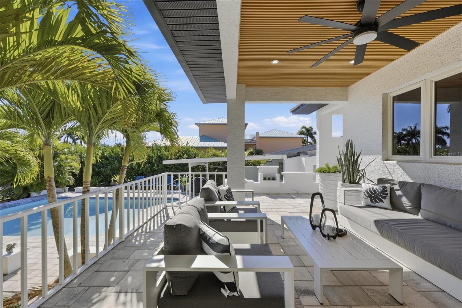 Image 49 of 64 For 217 Bangsberg Road Se