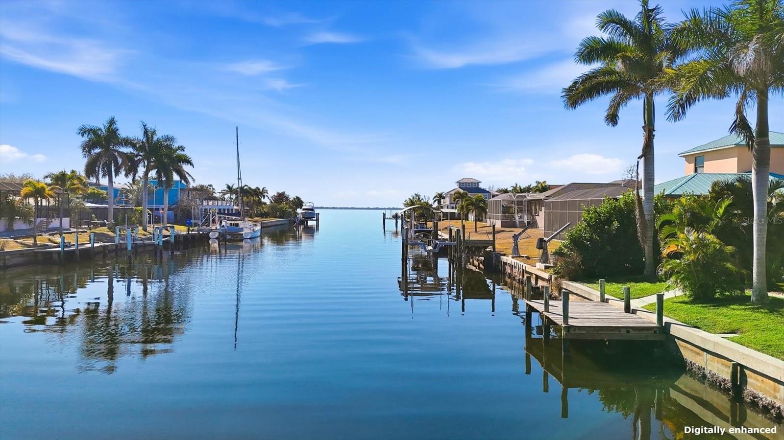 Image 6 of 64 For 217 Bangsberg Road Se