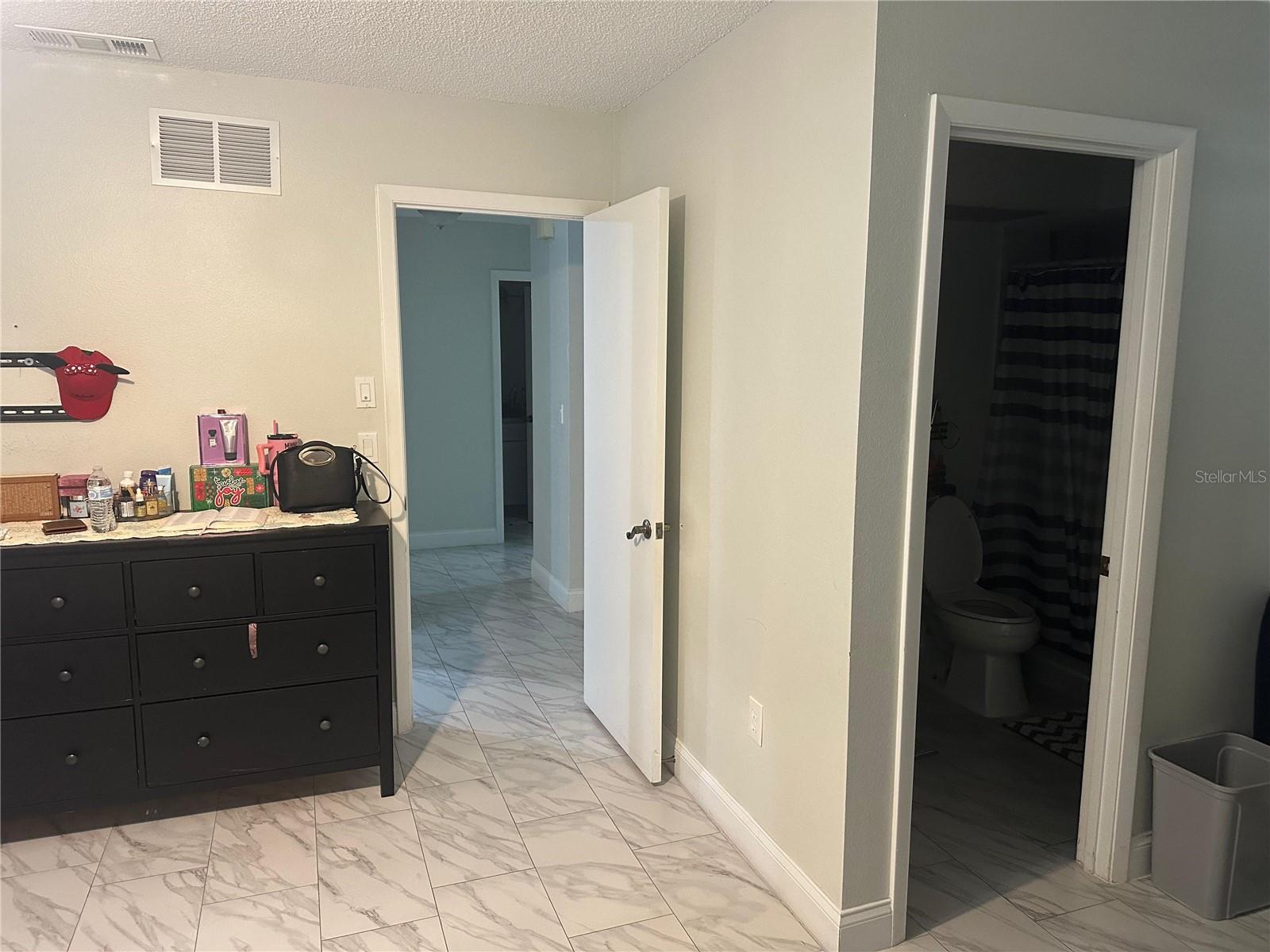 Image 13 of 19 For 6201-6205 Draw Lane