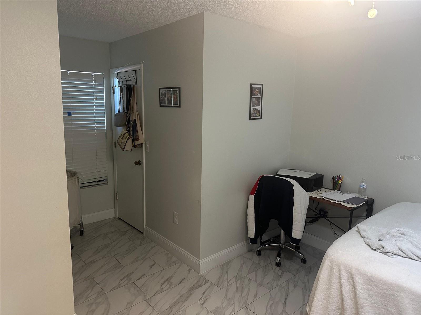 Image 15 of 19 For 6201-6205 Draw Lane