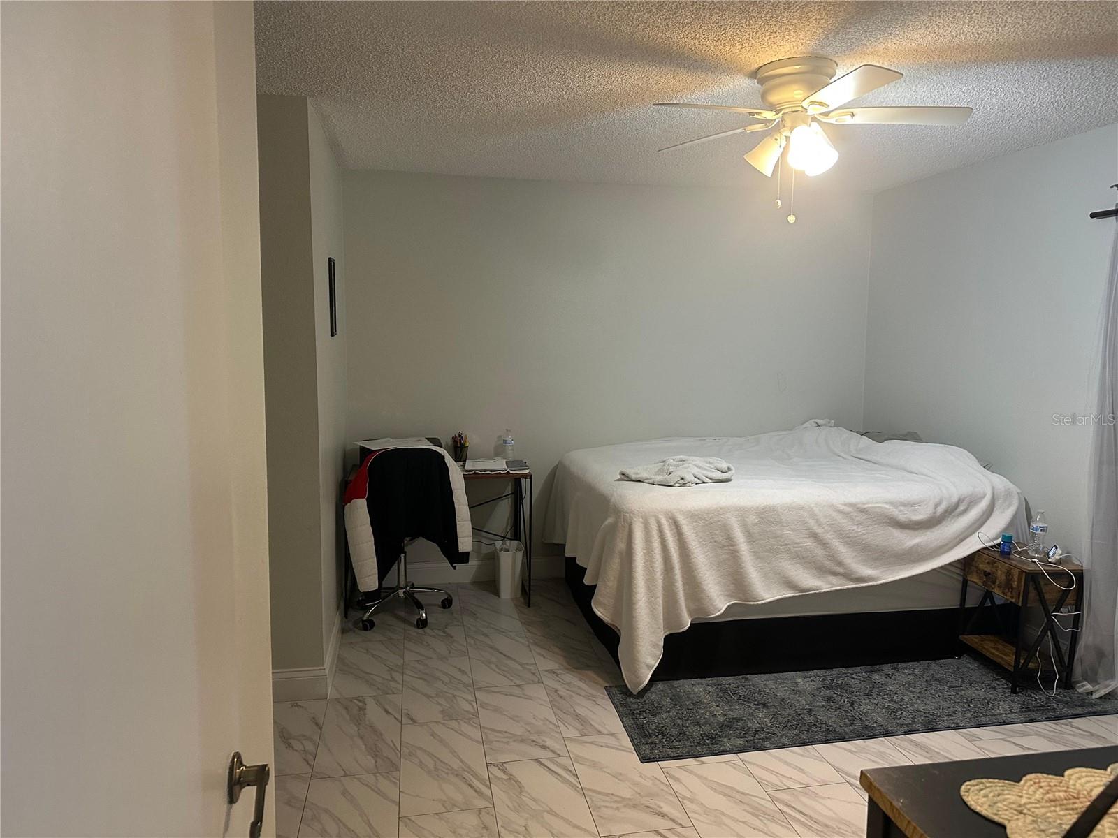 Image 16 of 19 For 6201-6205 Draw Lane