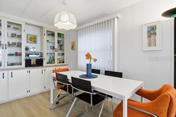 Image 14 of 40 For 499 Longwood Drive