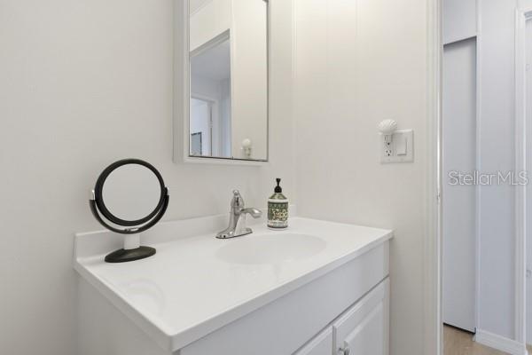 Image 24 of 40 For 499 Longwood Drive