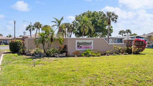 Image 37 of 40 For 499 Longwood Drive