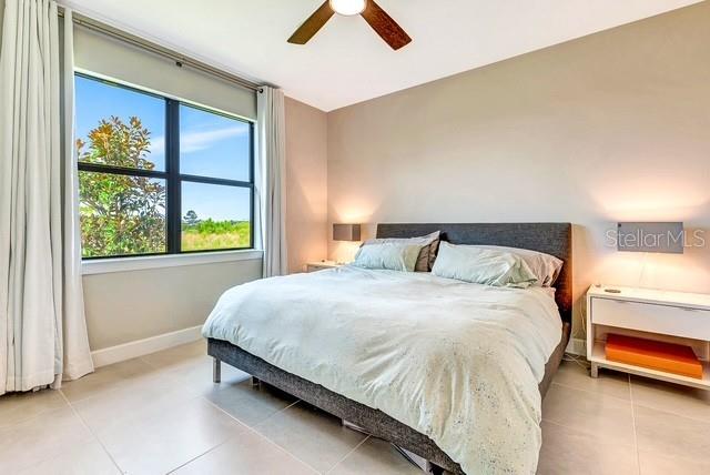 Image 19 of 47 For 6221 Fish Eagle Court