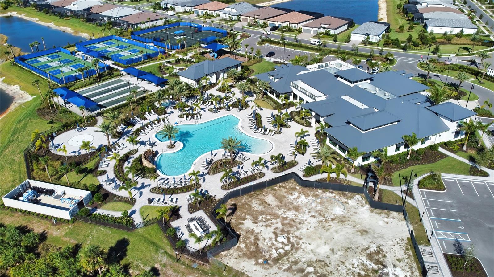 Image 39 of 47 For 6221 Fish Eagle Court