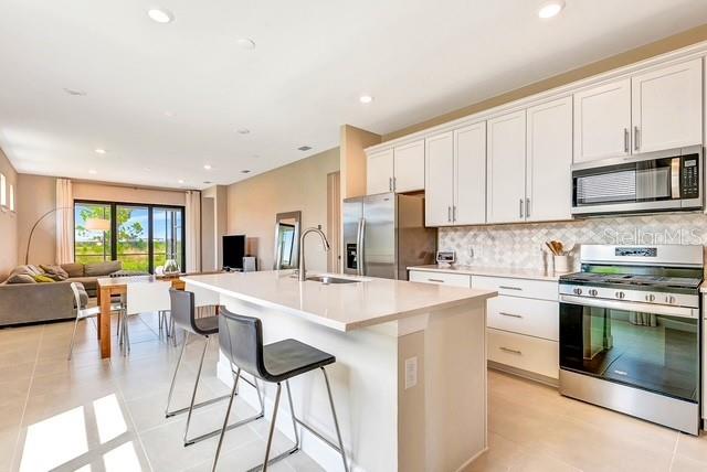 Image 8 of 47 For 6221 Fish Eagle Court