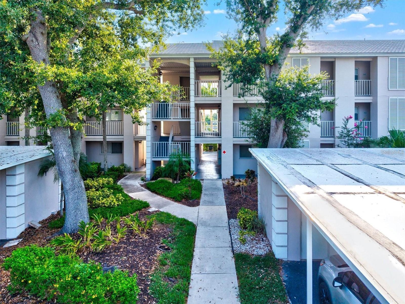 Details for 433 Cerromar Lane 331, VENICE, FL 34293