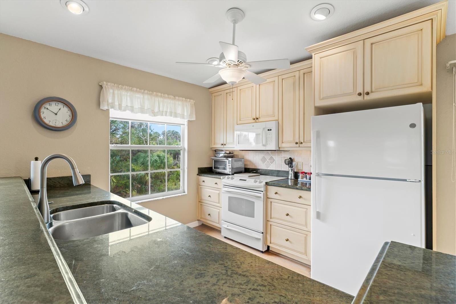 Image 20 of 73 For 2310 Englewood Road