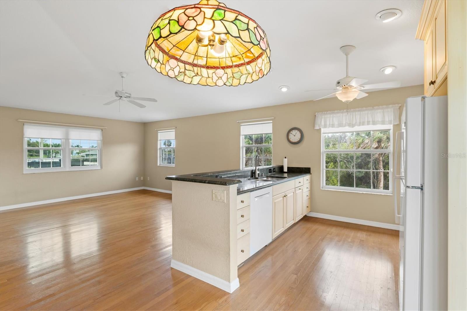 Image 26 of 73 For 2310 Englewood Road