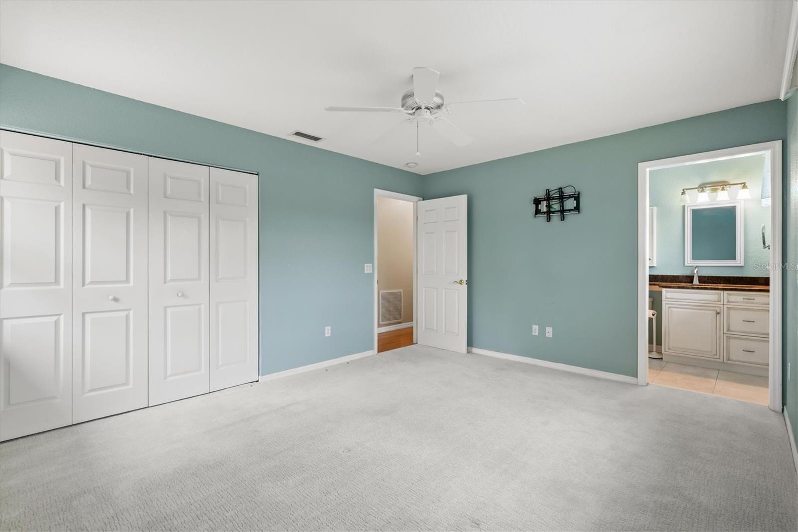 Image 31 of 73 For 2310 Englewood Road