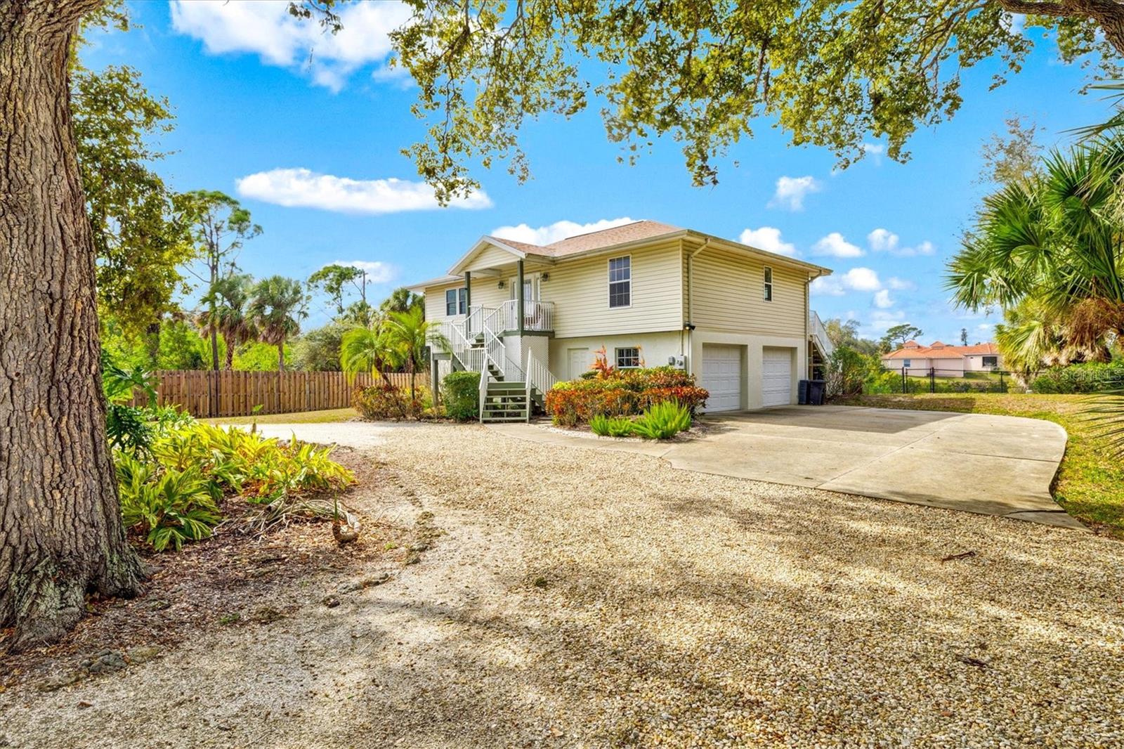 Image 5 of 73 For 2310 Englewood Road