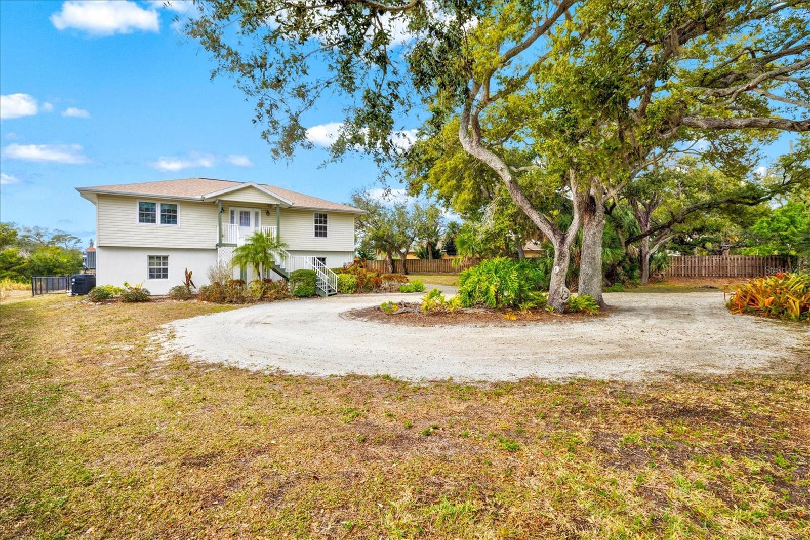 Image 57 of 73 For 2310 Englewood Road