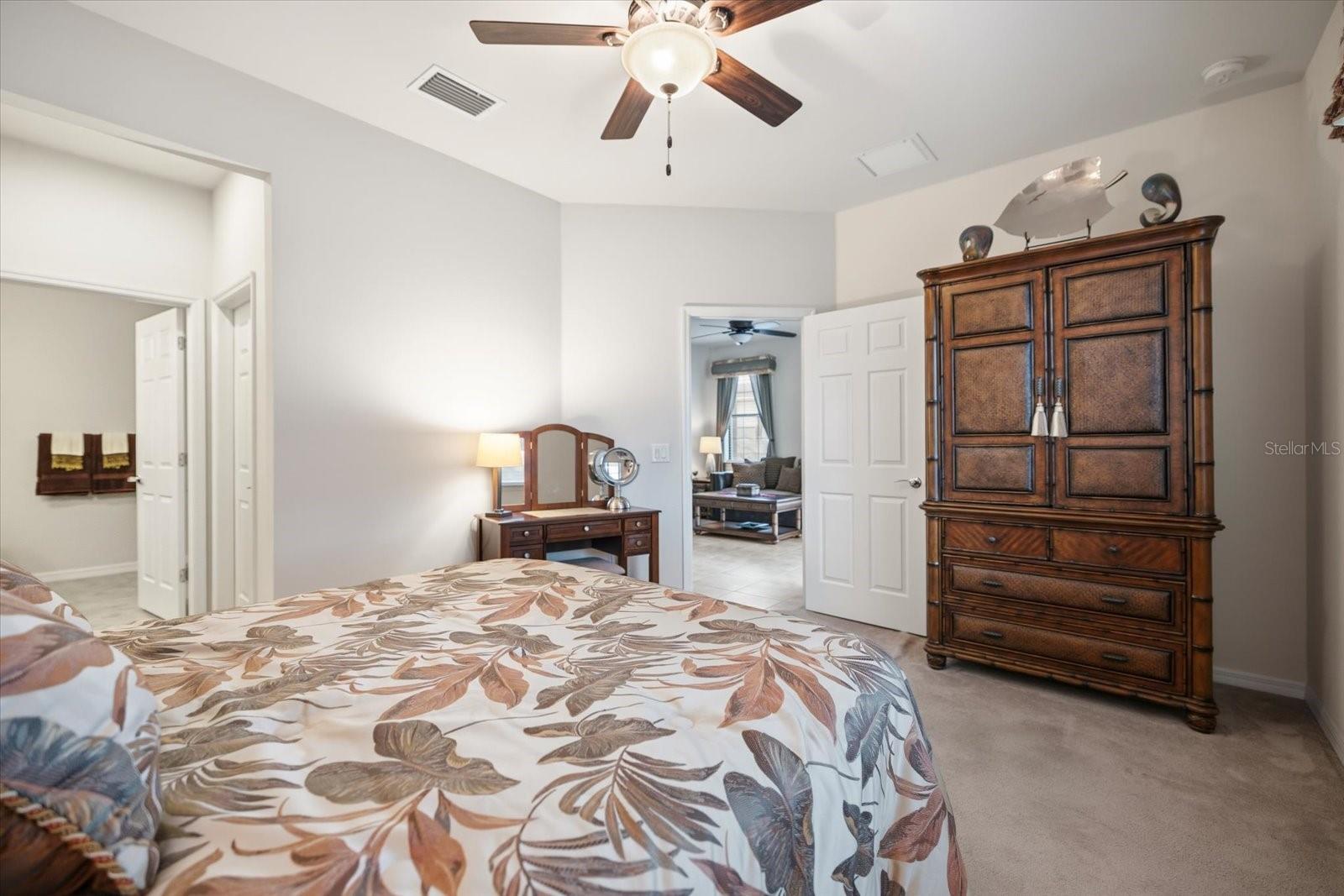 Image 23 of 38 For 2447 Daisy Drive