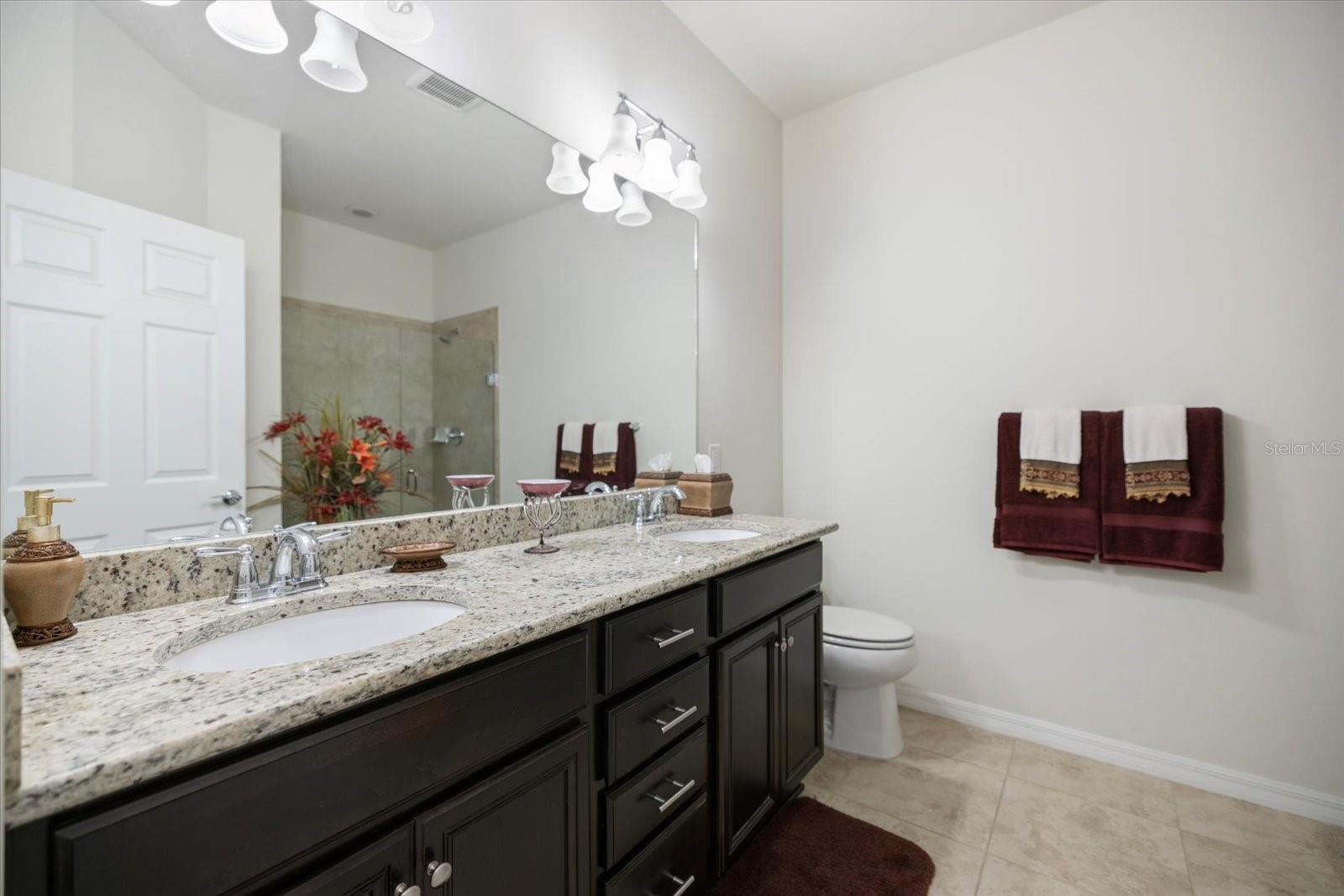 Image 26 of 38 For 2447 Daisy Drive