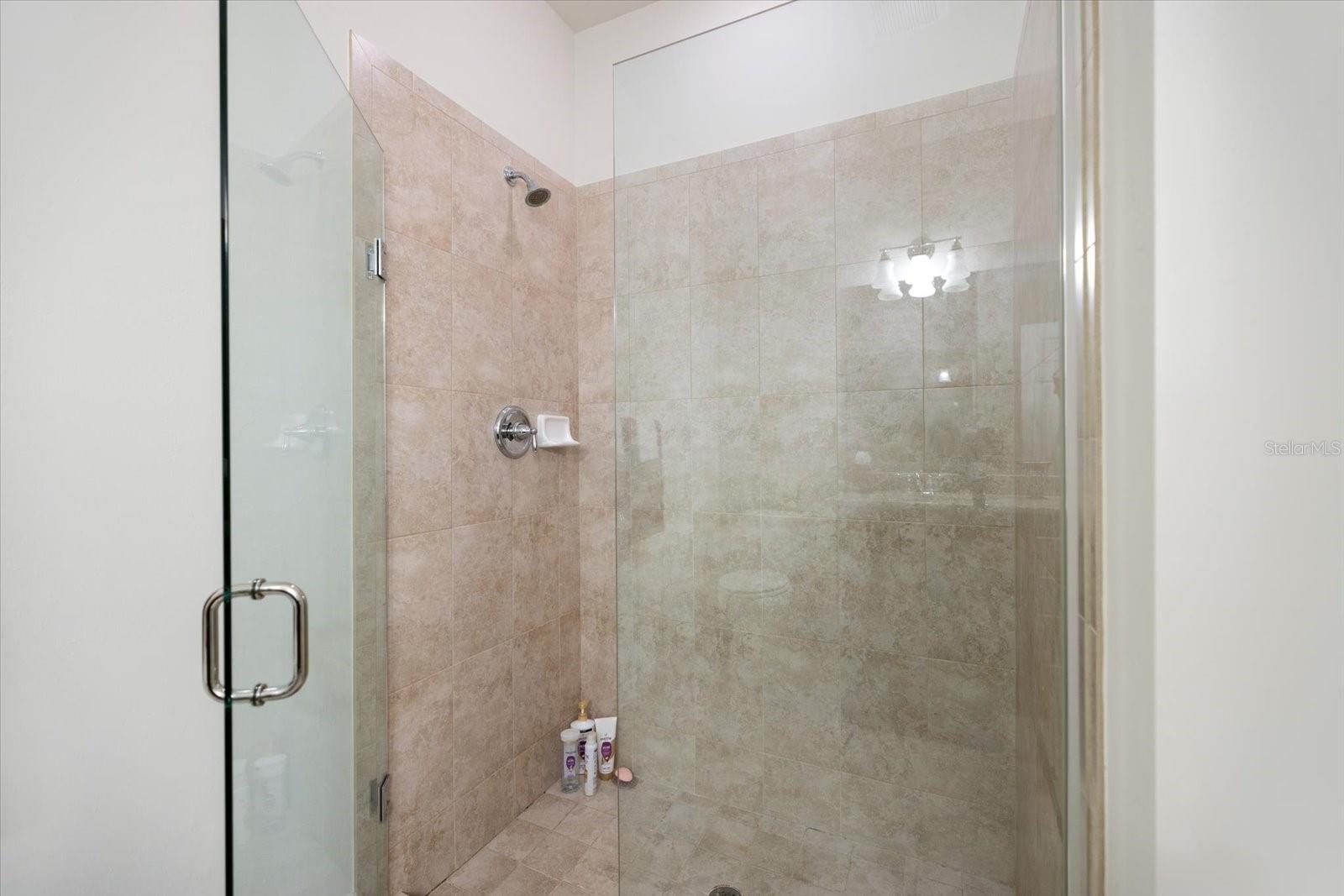 Image 27 of 38 For 2447 Daisy Drive