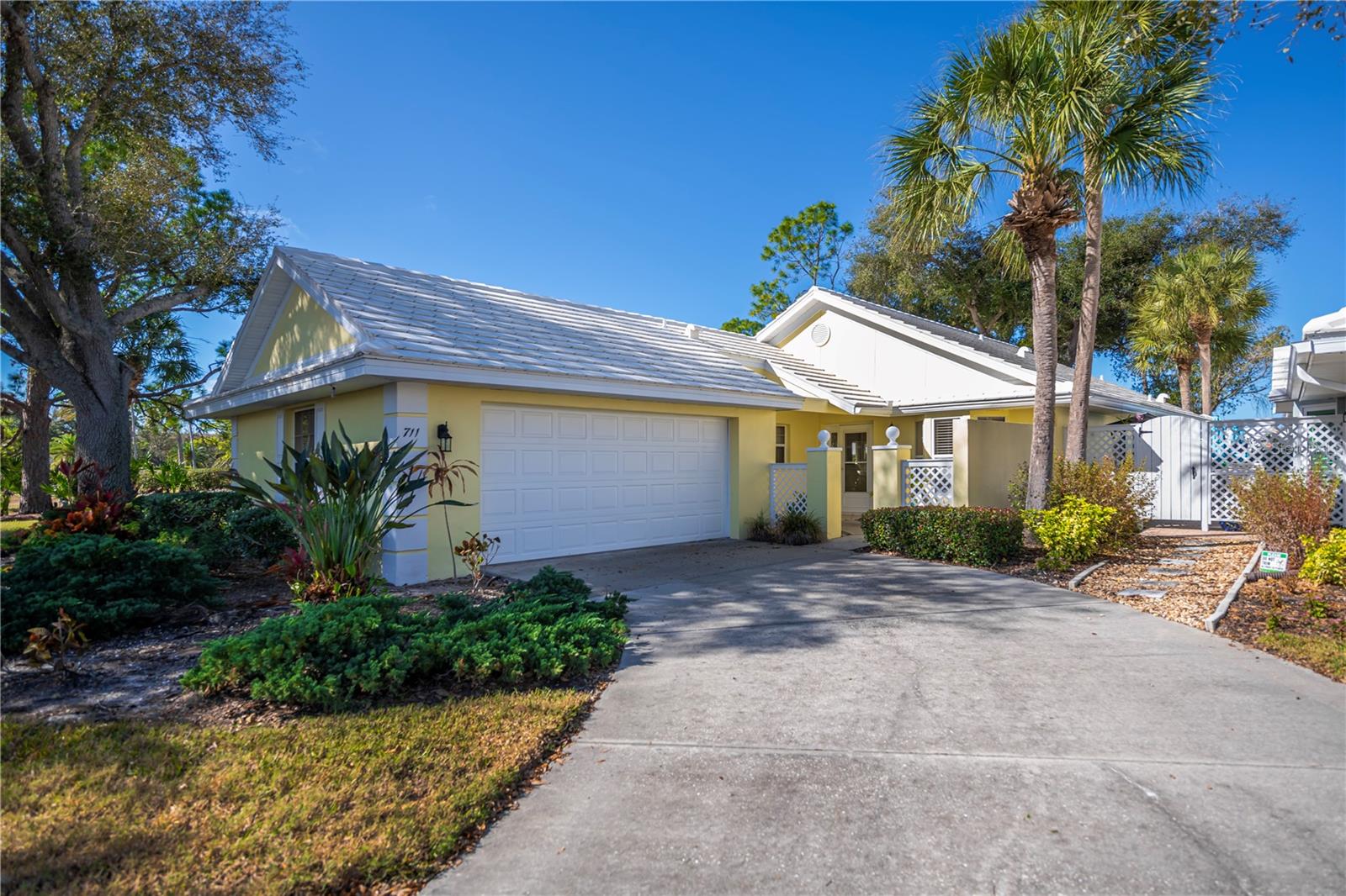 Details for 711 Brightside Crescent Drive, VENICE, FL 34293