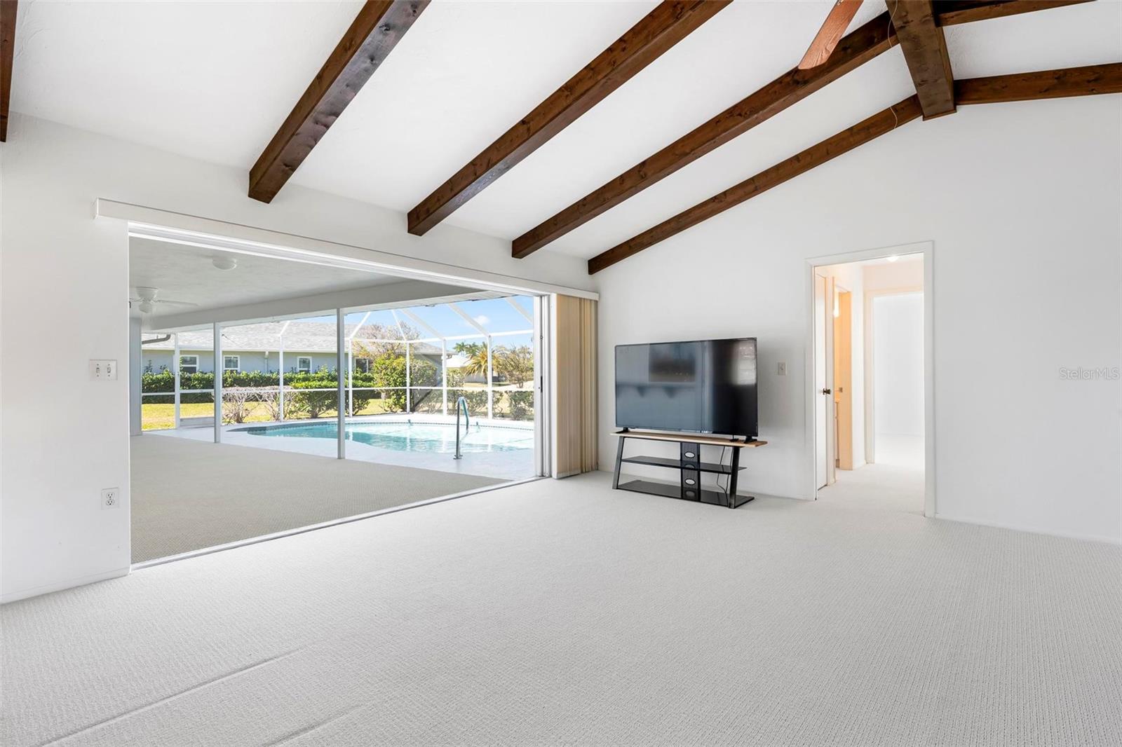 Image 22 of 72 For 980 Doral Lane