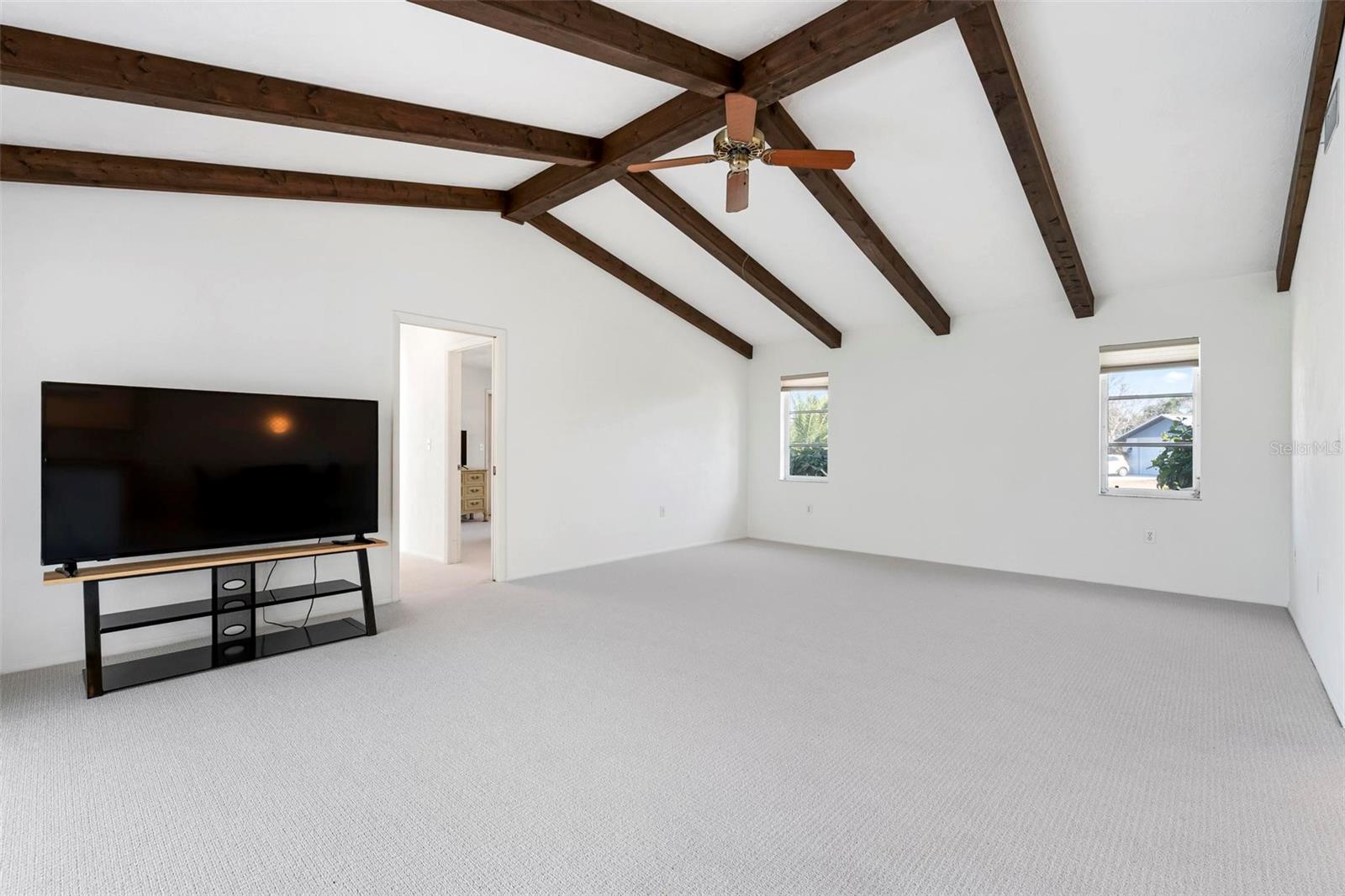 Image 29 of 72 For 980 Doral Lane