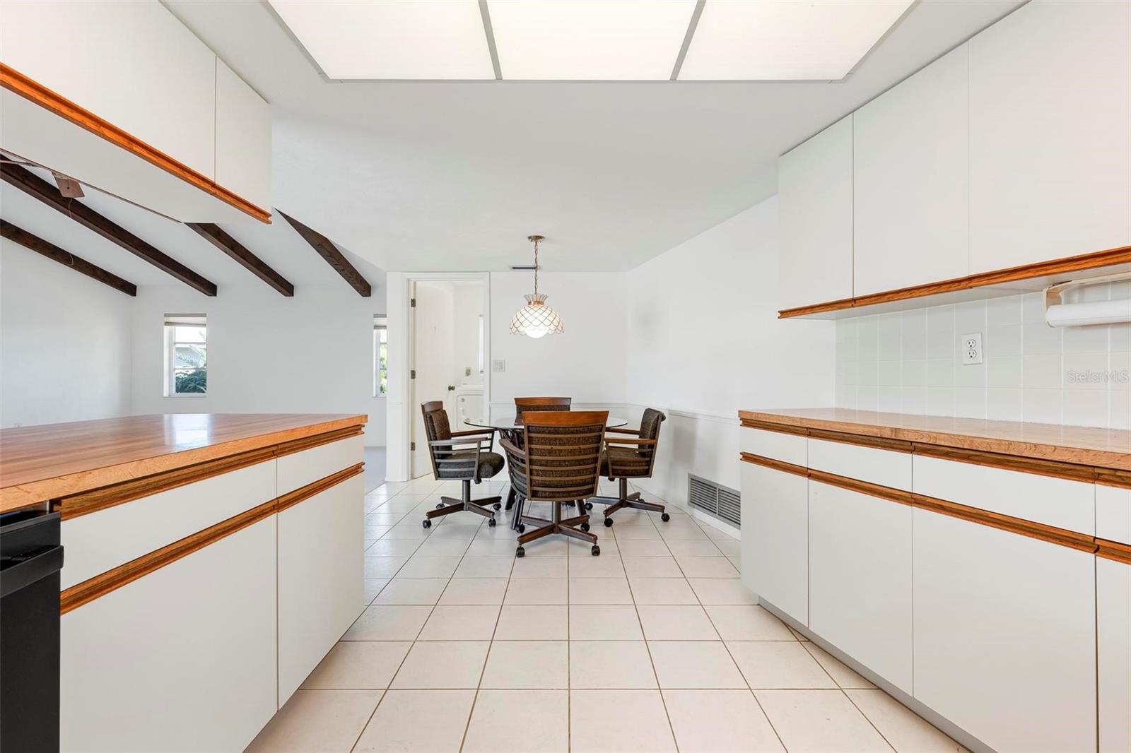 Image 31 of 72 For 980 Doral Lane