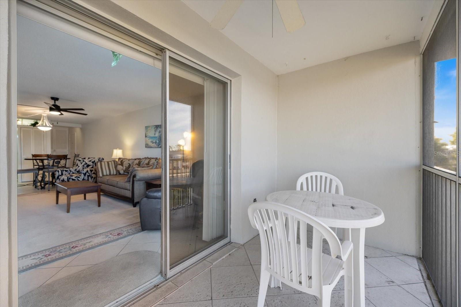 Image 24 of 39 For 649 Tamiami Trail S 301