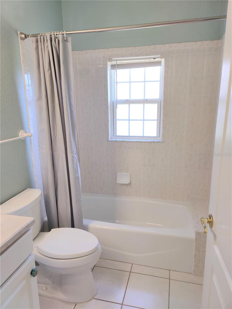 Image 36 of 42 For 5883 Monroe Road