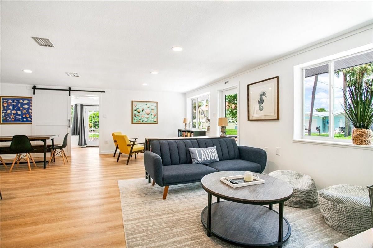 Image 25 of 44 For 4090 Pelican Shores Circle