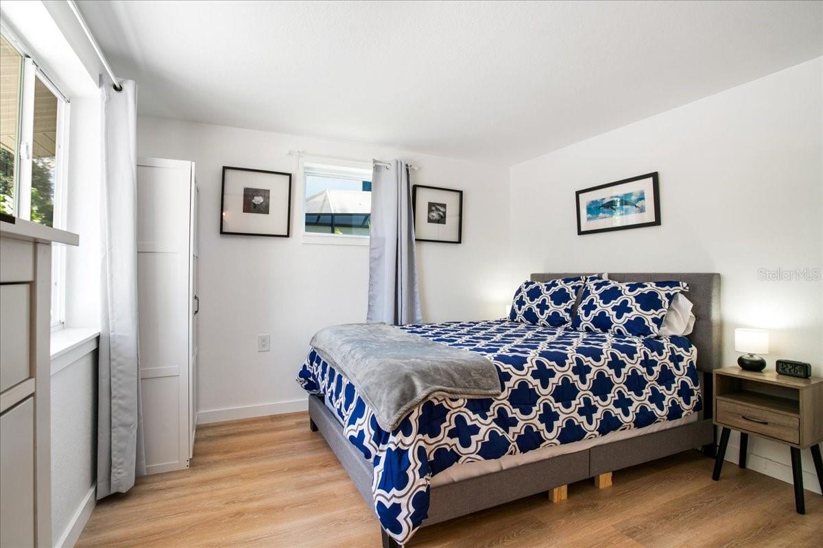 Image 30 of 44 For 4090 Pelican Shores Circle