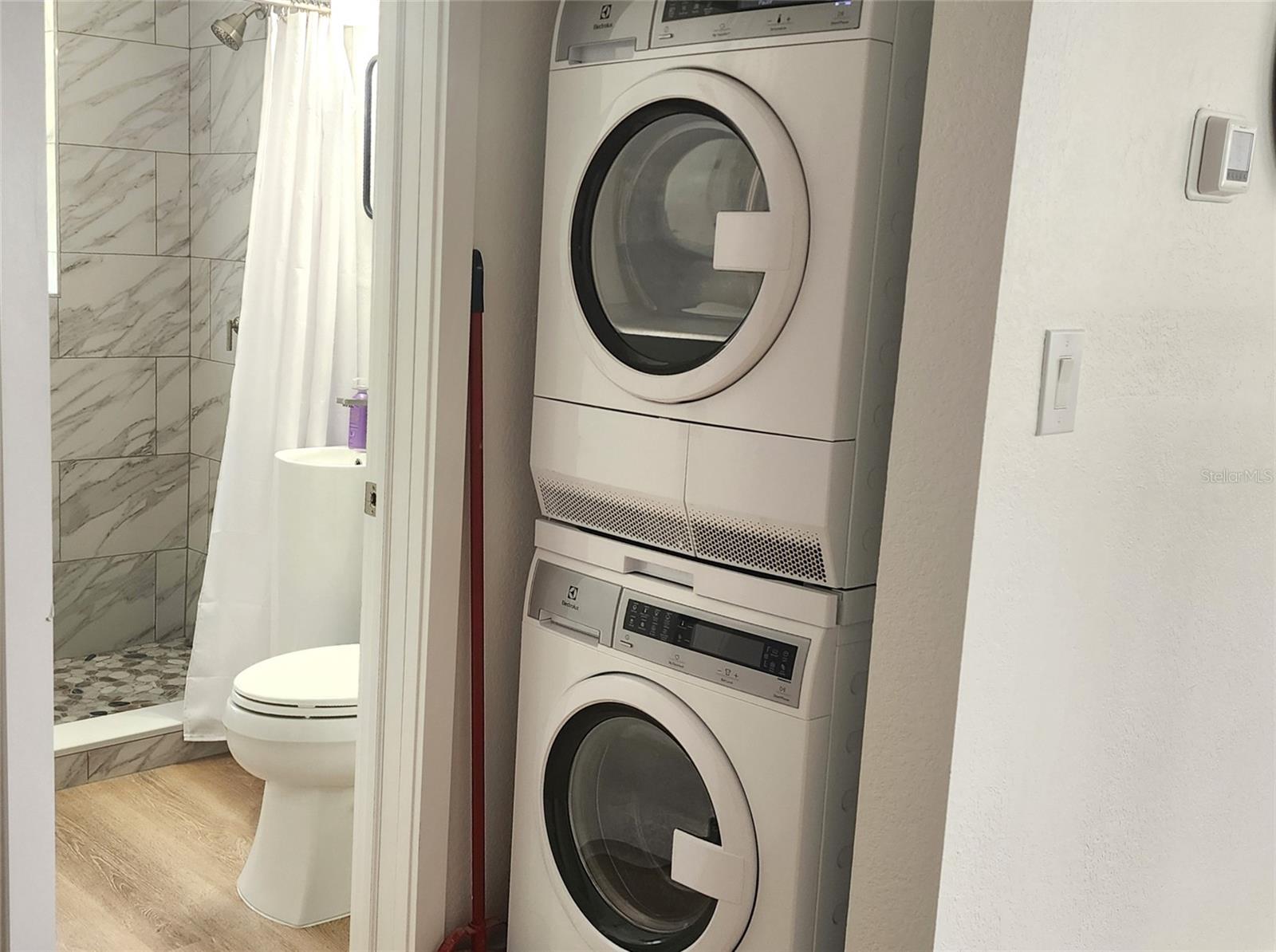 Image 39 of 44 For 4090 Pelican Shores Circle