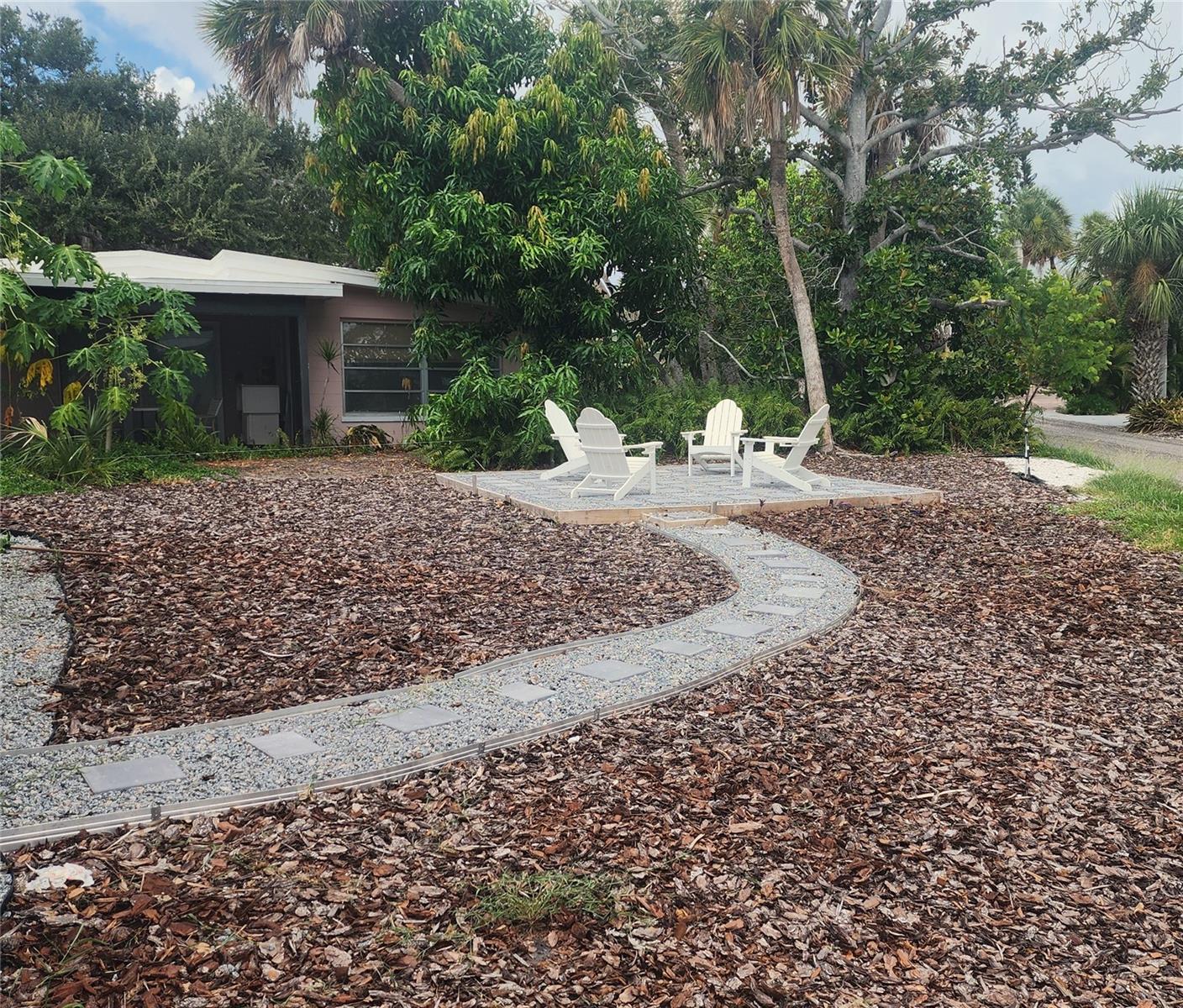 Image 6 of 44 For 4090 Pelican Shores Circle