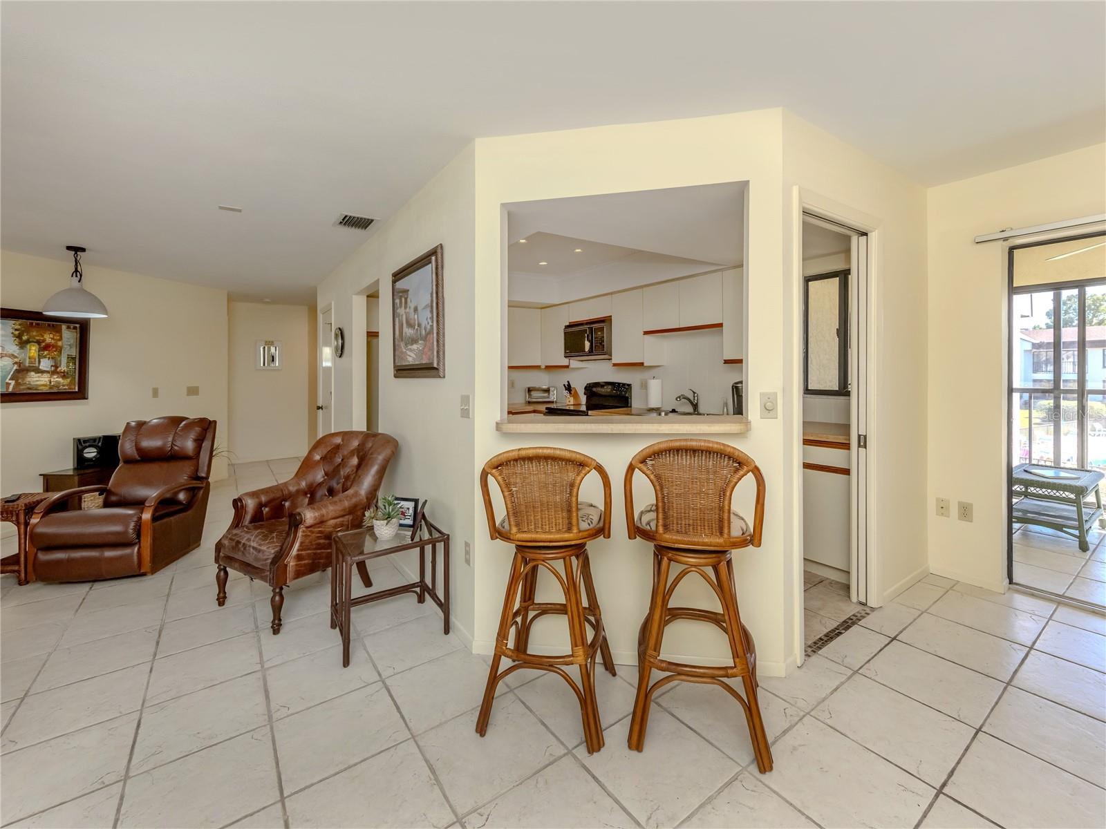 Image 10 of 35 For 800 Capri Isles Boulevard 236