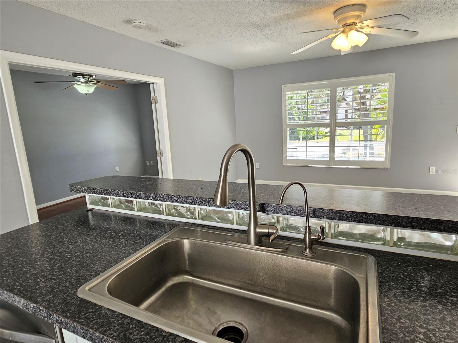 Image 22 of 45 For 272 Loyola Road