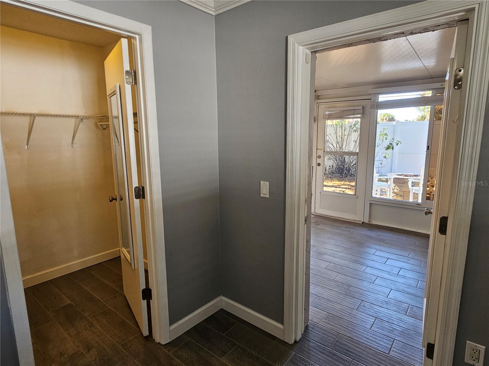 Image 30 of 45 For 272 Loyola Road