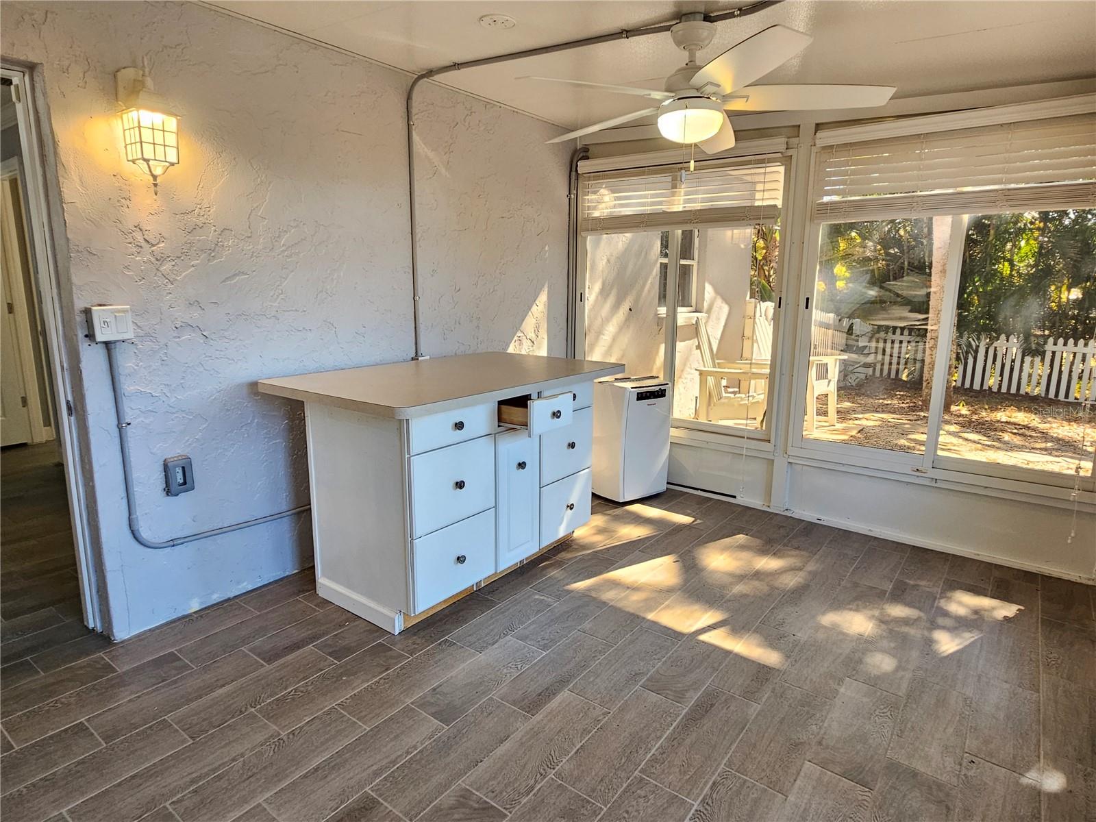 Image 32 of 45 For 272 Loyola Road