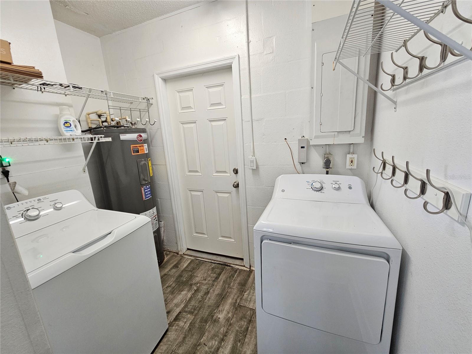 Image 44 of 45 For 272 Loyola Road