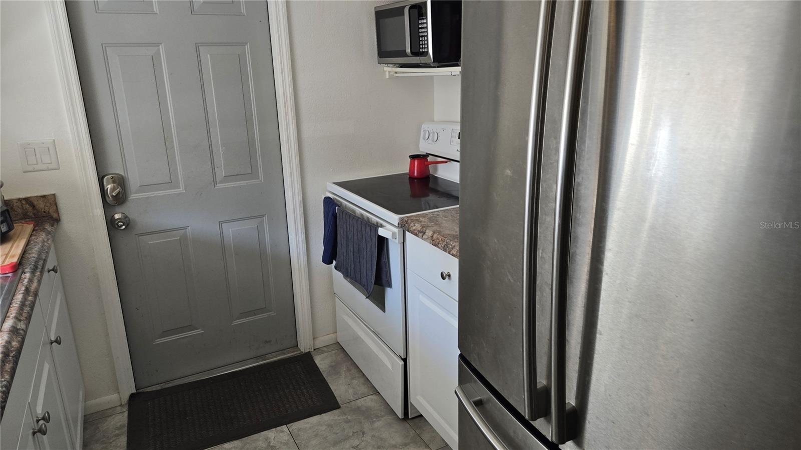 Image 12 of 19 For 5723 12th Street E