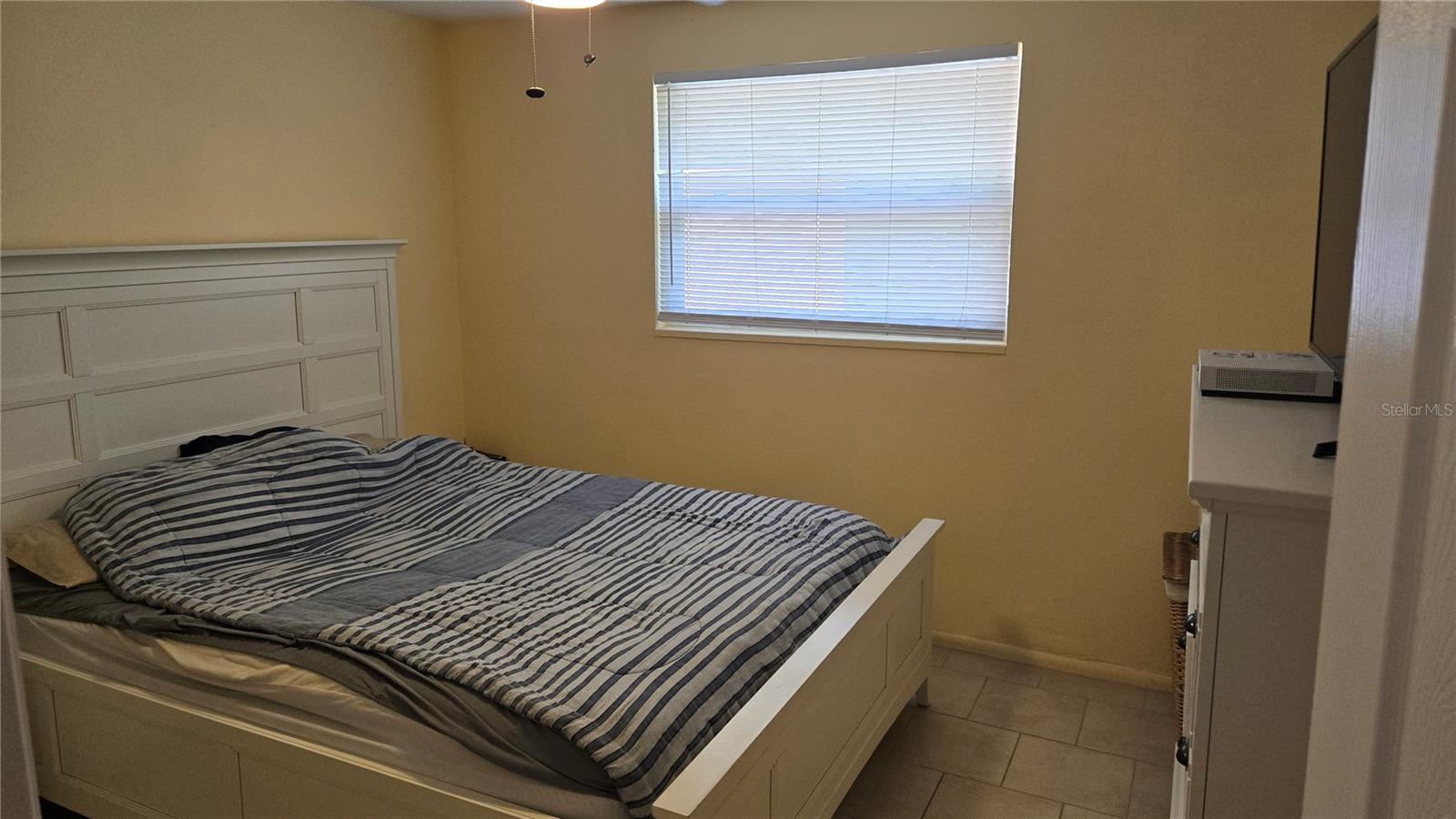 Image 14 of 19 For 5723 12th Street E