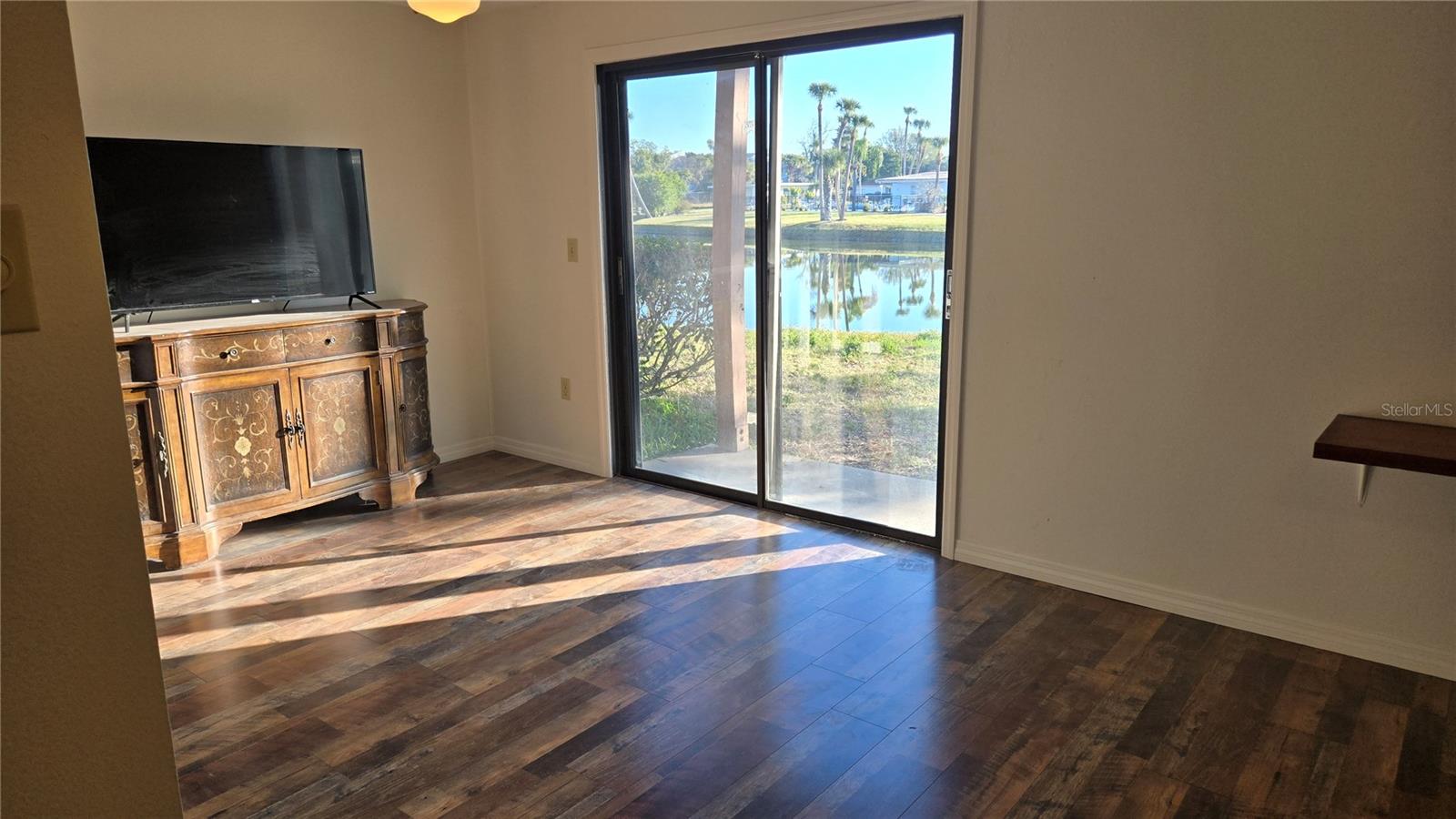 Image 7 of 11 For 5026 Water Oak Drive 108