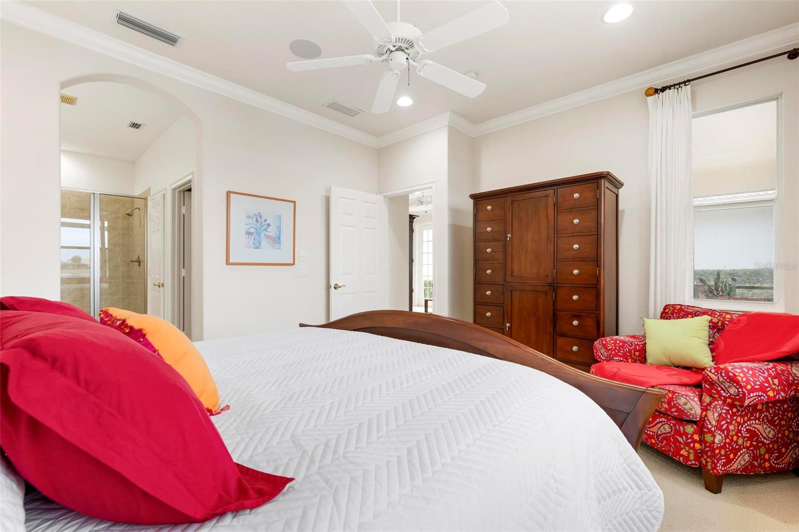 Image 17 of 40 For 102 Padova Way 55