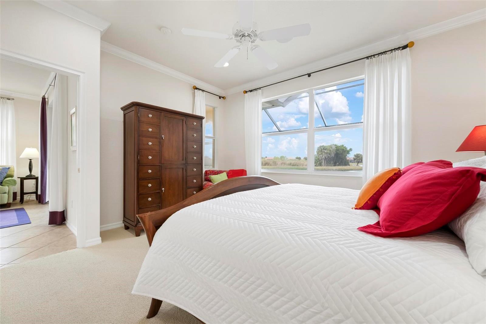 Image 18 of 40 For 102 Padova Way 55