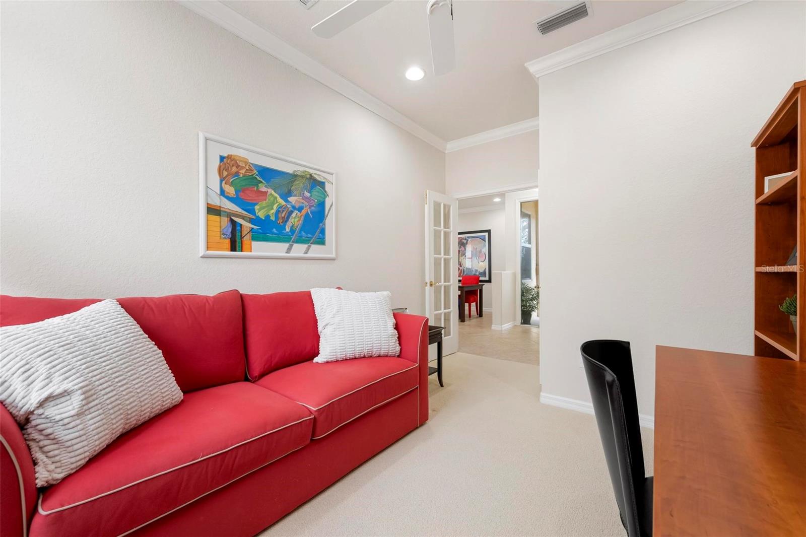 Image 21 of 40 For 102 Padova Way 55