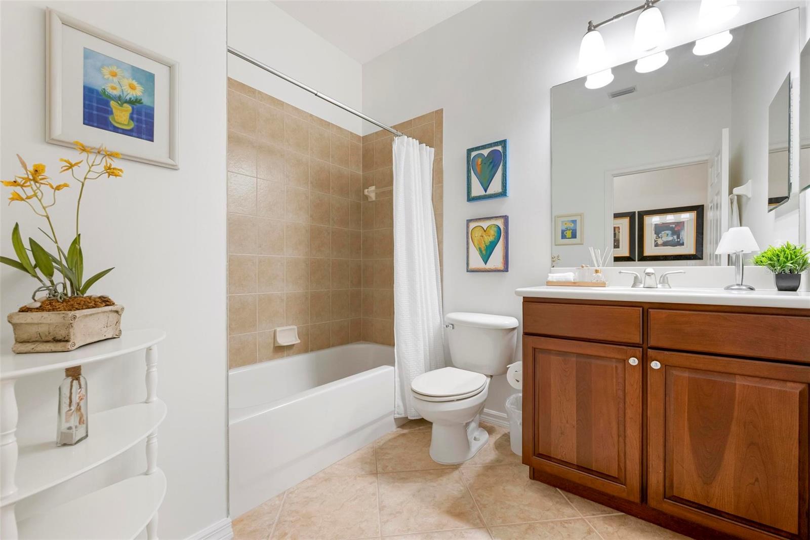 Image 24 of 40 For 102 Padova Way 55