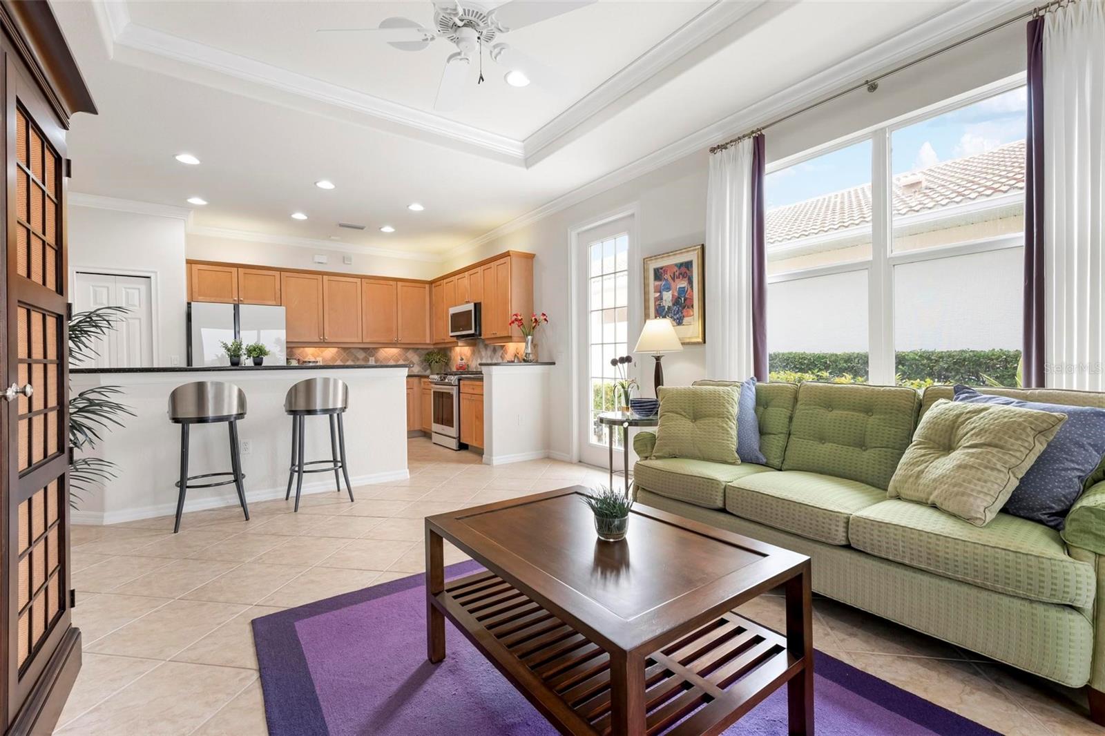 Image 9 of 40 For 102 Padova Way 55