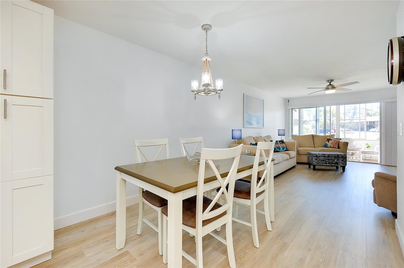 Image 17 of 57 For 1 Quails Run Boulevard 2