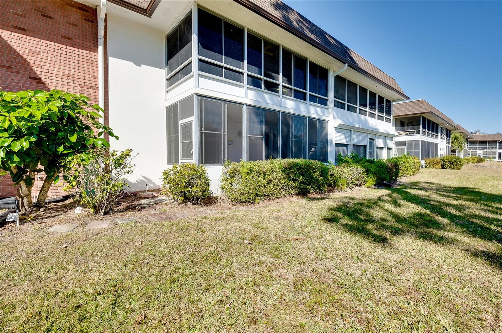 Image 41 of 57 For 1 Quails Run Boulevard 2