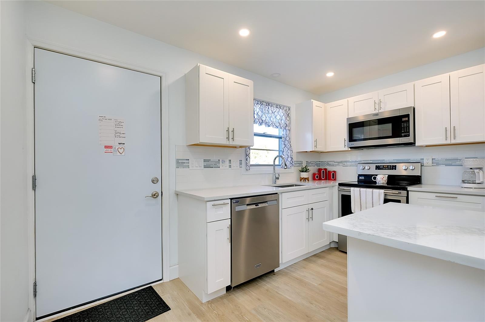 Image 7 of 57 For 1 Quails Run Boulevard 2