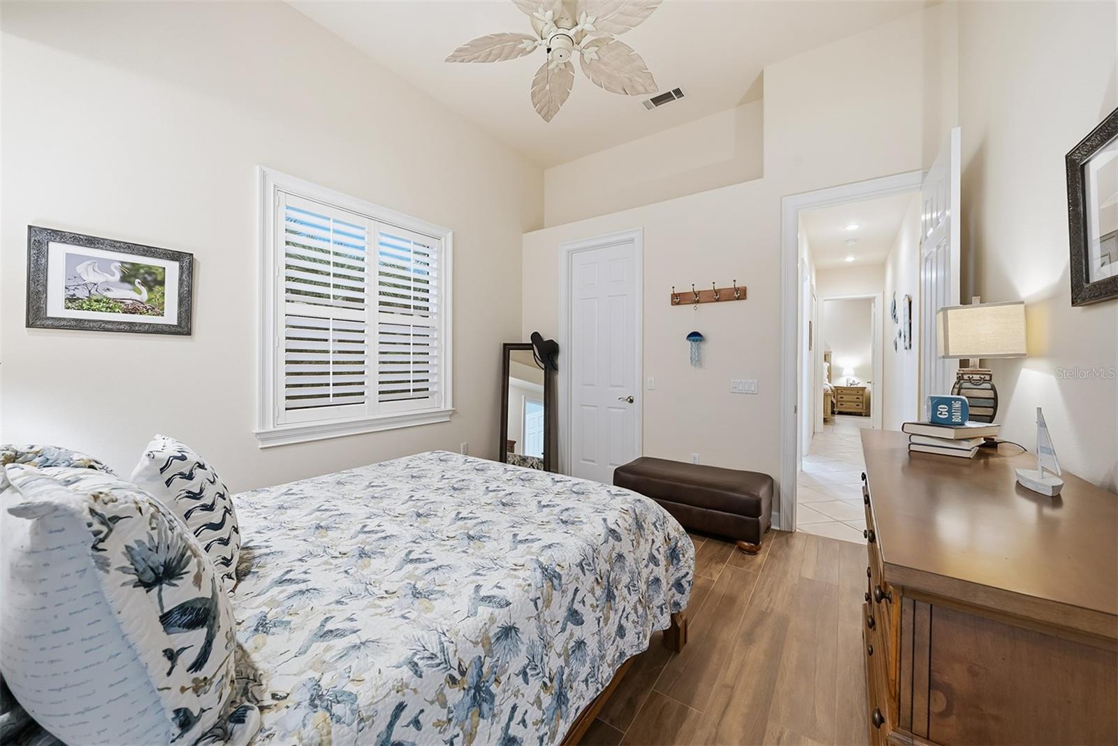 Image 39 of 93 For 6 Saint Martin Circle