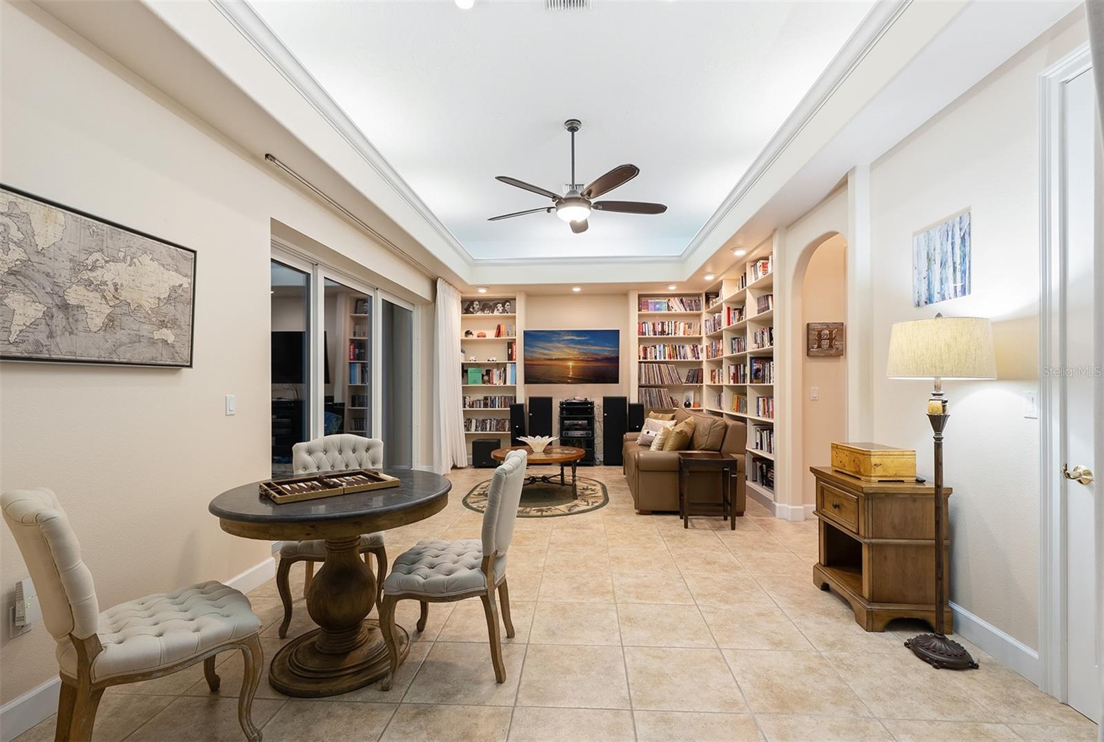 Image 49 of 93 For 6 Saint Martin Circle